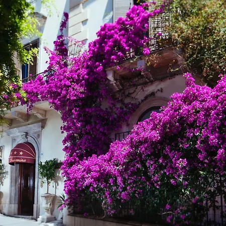 호텔 빌라 타오르미나