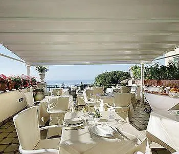 Hotel Villa Taormina 4*