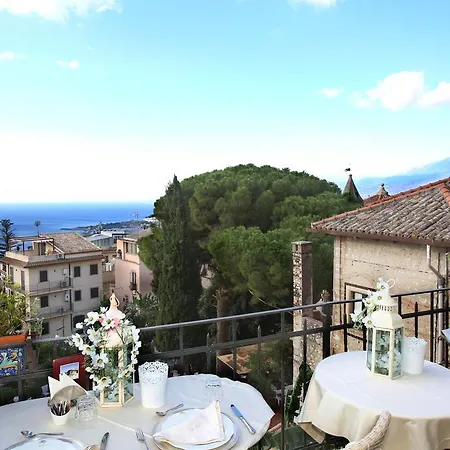 Hotel Villa Taormina 4* Taormina
