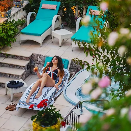 Hotel Villa Taormina 4*