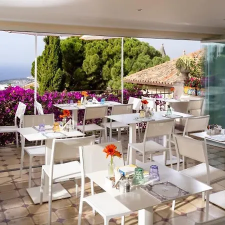 Hotel Villa Taormina Otel 4*