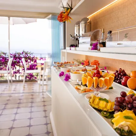 Otel Hotel Villa Taormina 4*