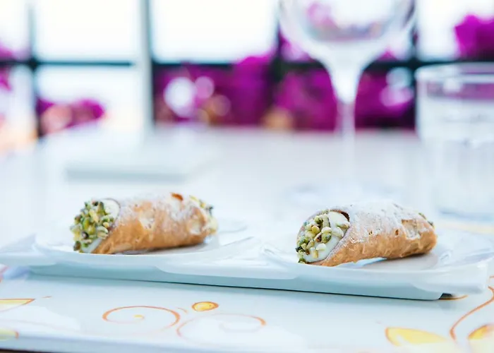 陶尔米纳别墅酒店 酒店 4*