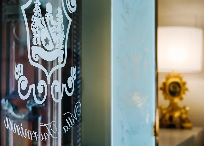 陶尔米纳别墅酒店 酒店 4*