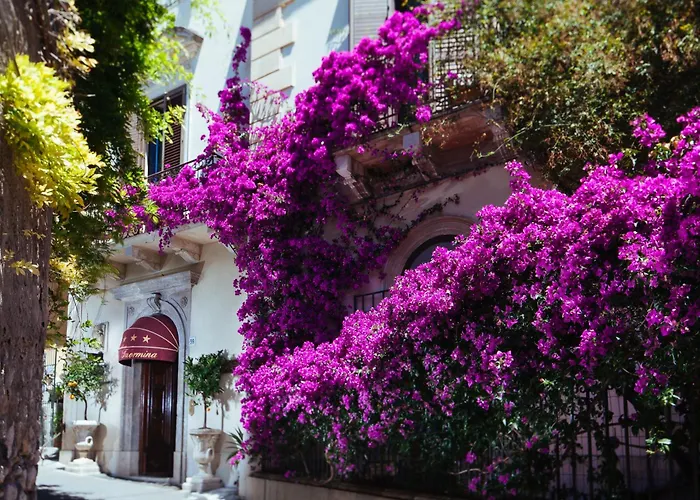 陶尔米纳别墅酒店